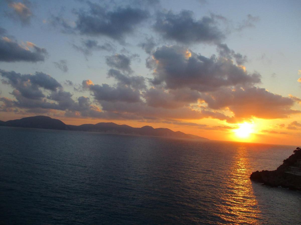 Cavos Inn Apartments Kefalonia Asos Bilik gambar